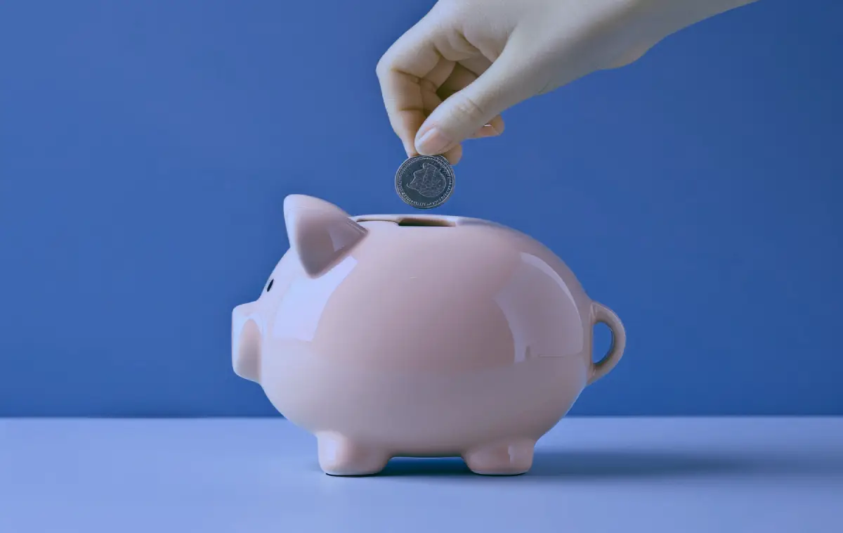 How-to-Turn-Your-Daily-Spending-into-a-Smart-Investment